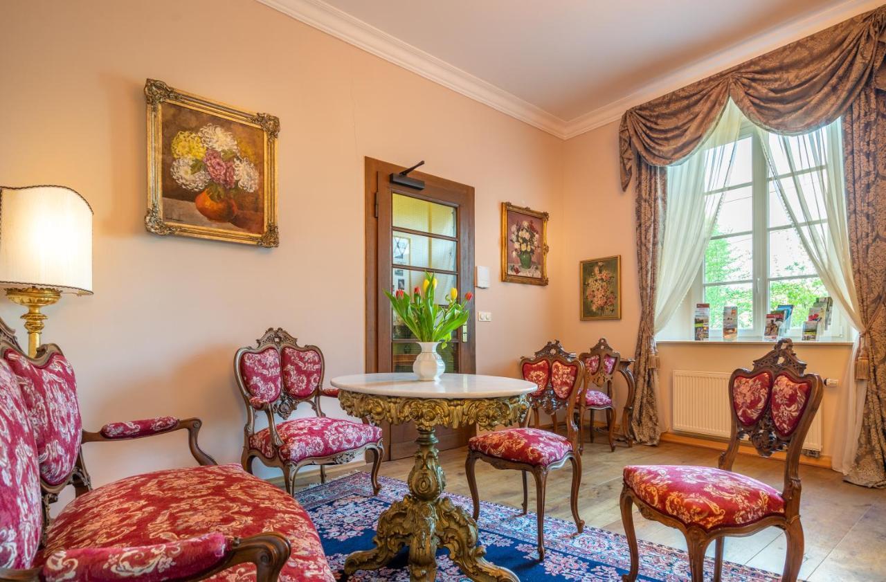 Romantisches Hotel Zur Post Brodenbach Εξωτερικό φωτογραφία
