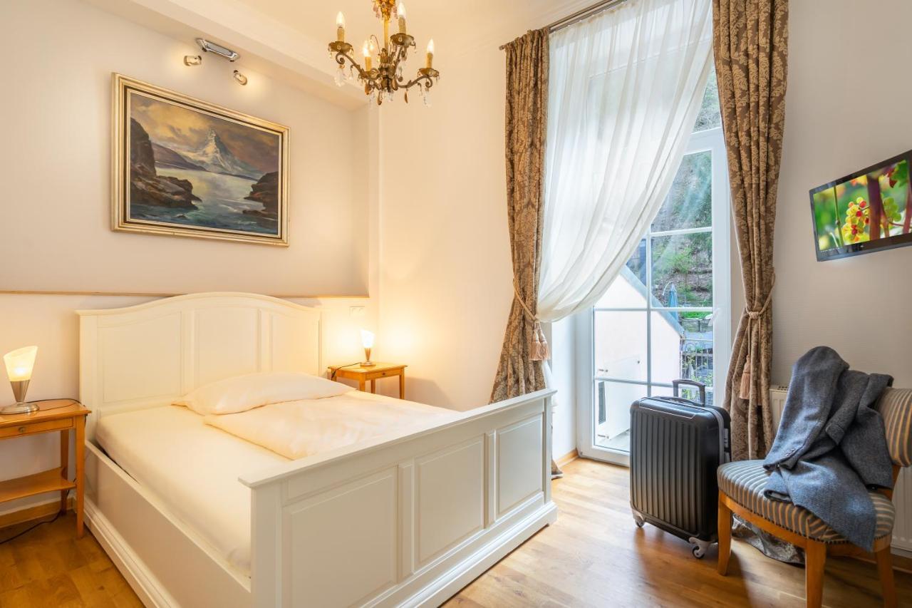 Romantisches Hotel Zur Post Brodenbach Εξωτερικό φωτογραφία